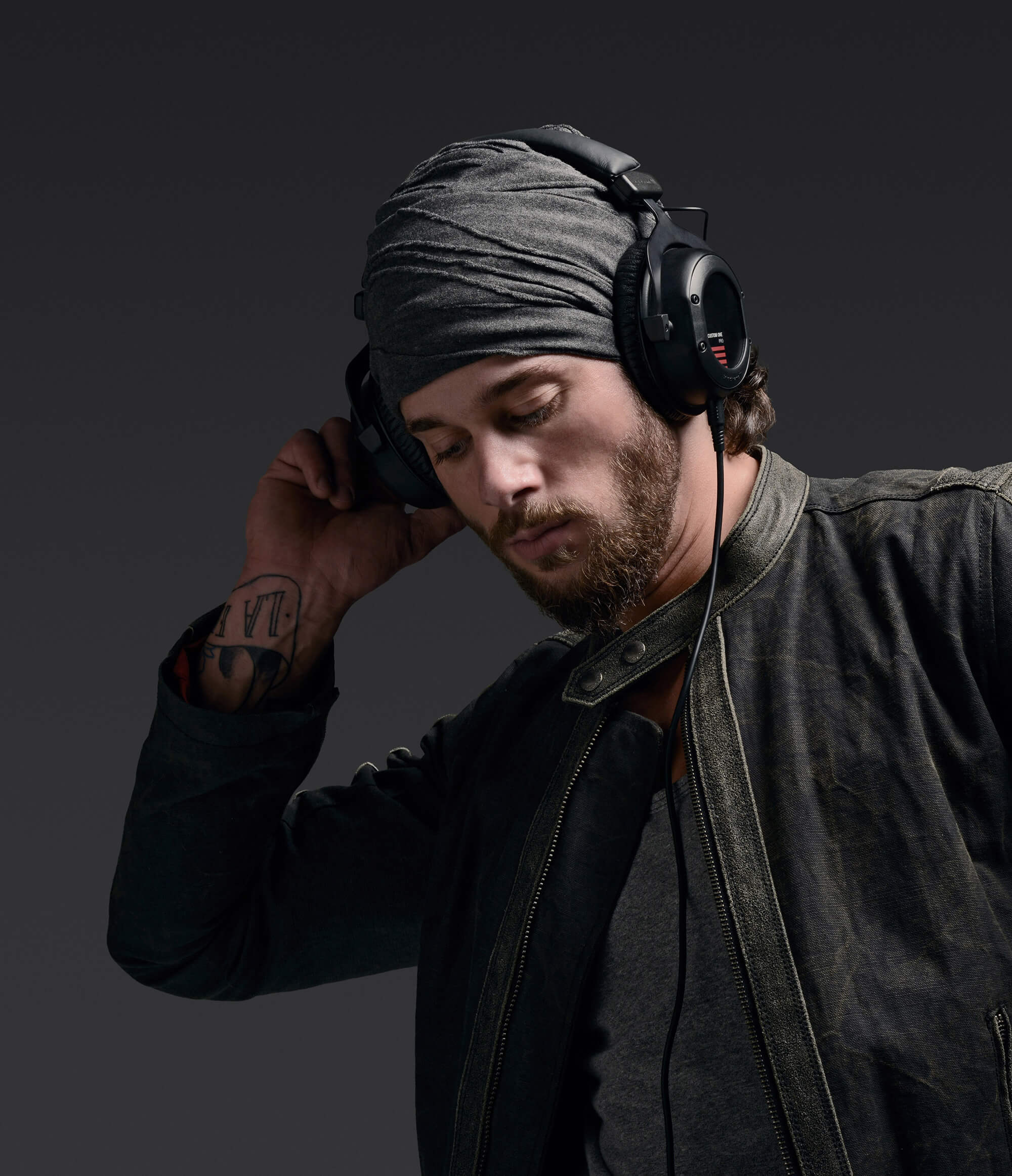 teaser image: BeyerDynamic